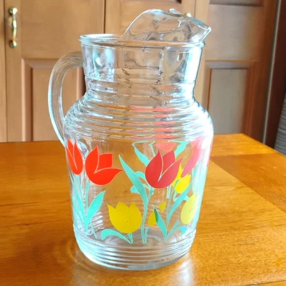 Vintage Hazel Atlas Ribbed Glass Pitcher with Red and Yellow Tulips and Ice Lip - Picture 7 of 7